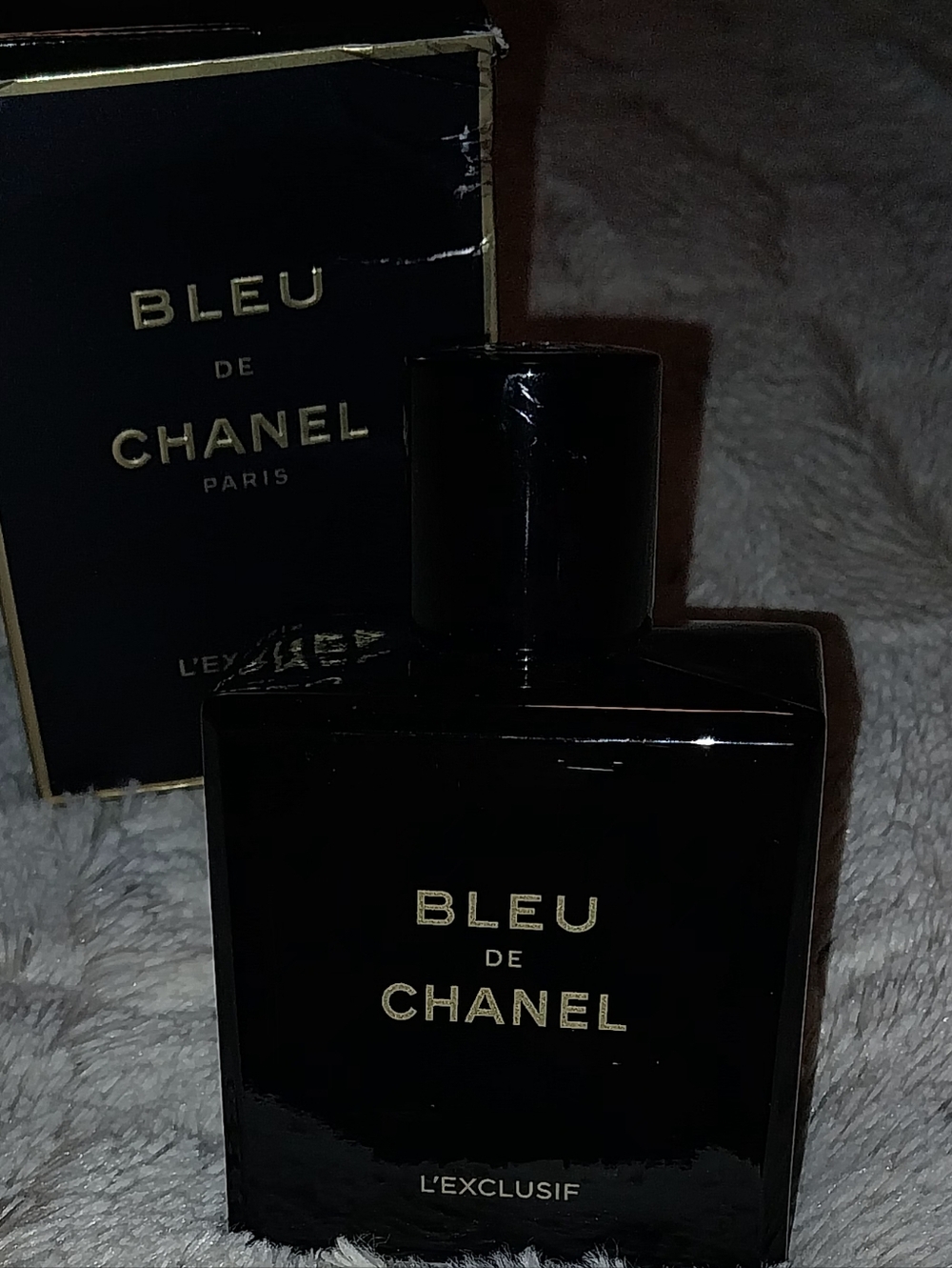 CHANEL Bleu de Chanel L'Exclusif - Black and Gold